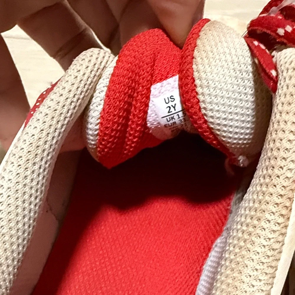 ✨ Nike Kids Red and White Cleats